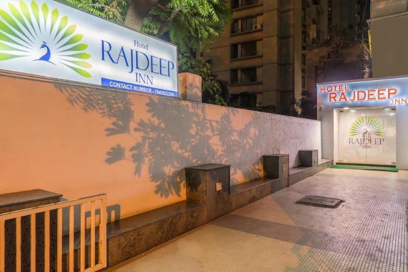 Rajdeep Inn Ahmedabad Ngoại thất bức ảnh